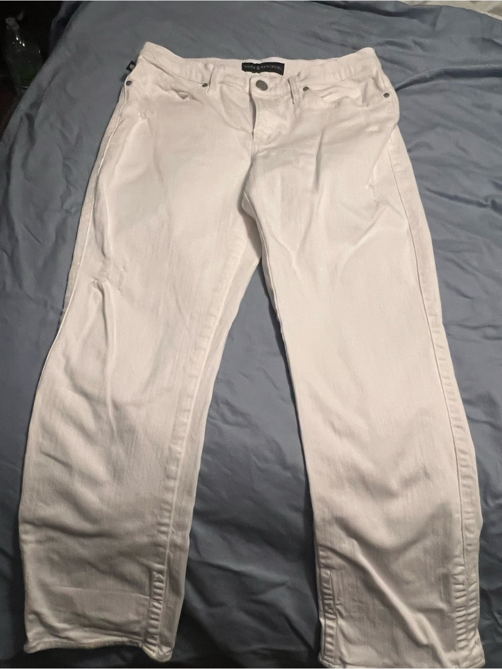 Rock & Republic White Straight Leg Women’s Jeans